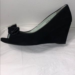 Women’s Open Toe Wedge Pumps